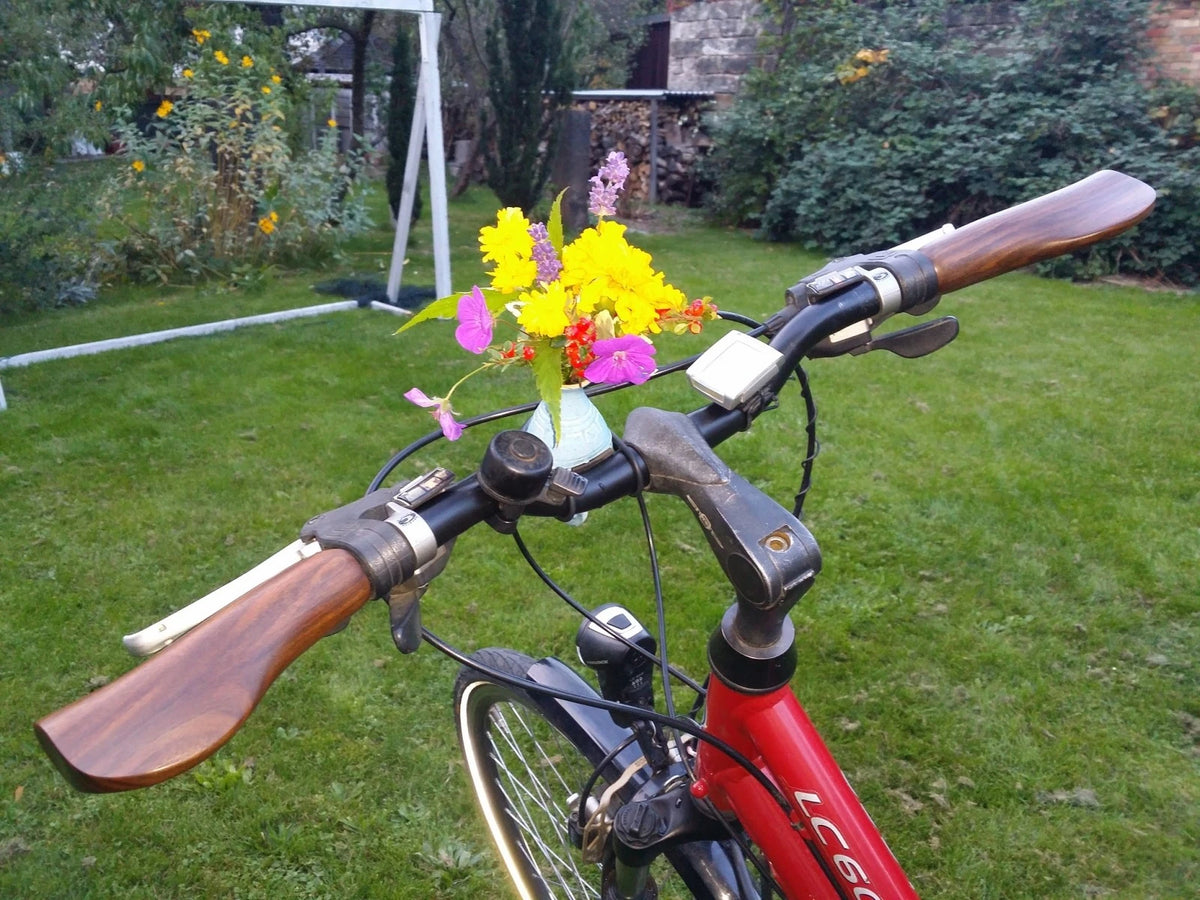Velospring, ergonomische Fahrradgriffe am Fahrrad monitiert von Kunden