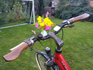 Velospring, ergonomische Fahrradgriffe am Fahrrad monitiert von Kunden